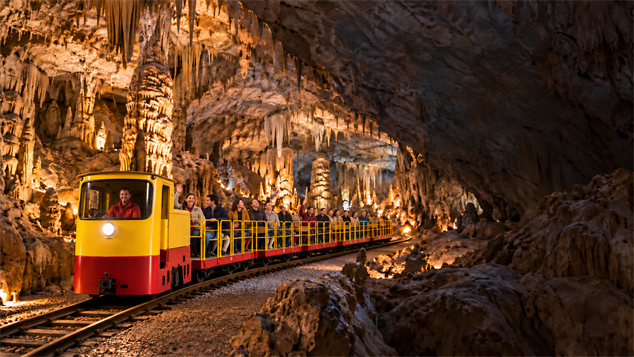 Postojna cave and Predjama castle