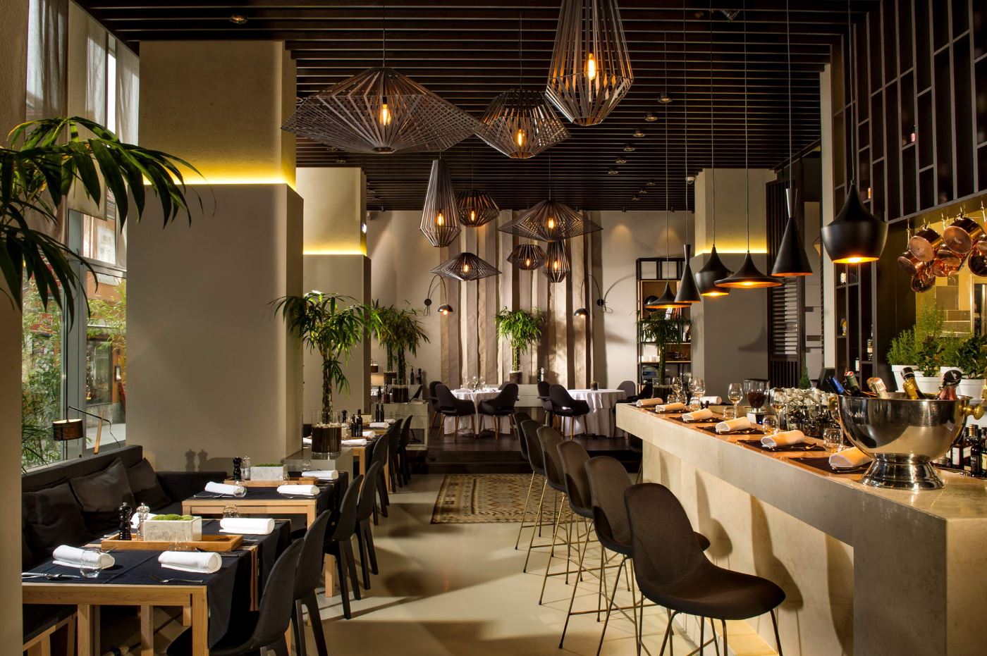 59_Slon 1552 Restaurant daily lunches.jpg